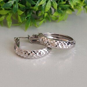 925 Sterling Silver Vintage Sparkle Design Hoop Earrings